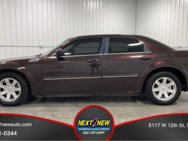 An image of 2005 Chrysler 300-Series