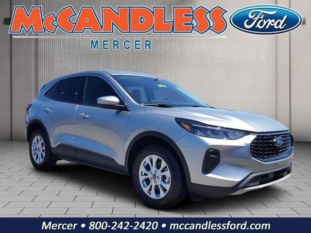 An image of 2023 Ford Escape