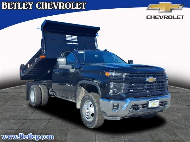 An image of 2025 Chevrolet Silverado 3500HD CC