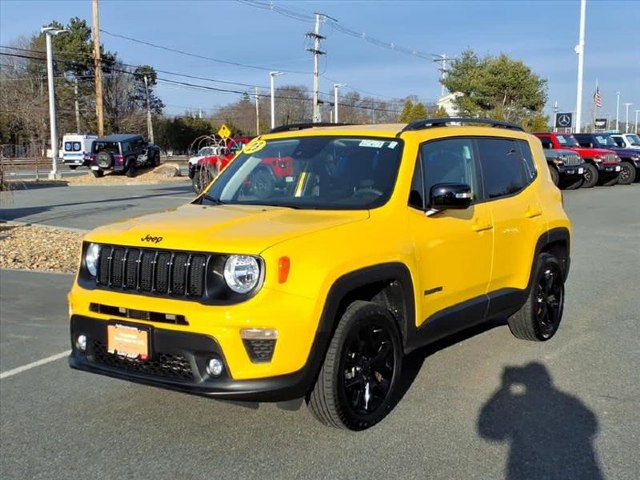 An image of 2023 Jeep Renegade