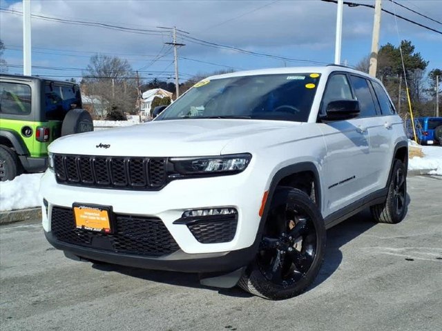 An image of 2023 Jeep Grand Cherokee