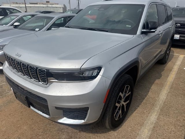 An image of 2024 Jeep Grand Cherokee L