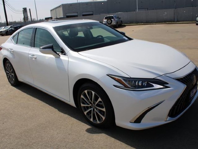 An image of 2024 Lexus ES