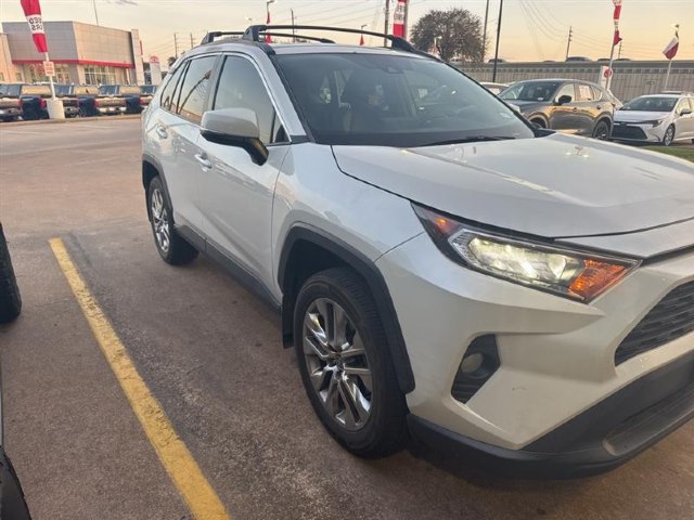An image of 2021 Toyota RAV4