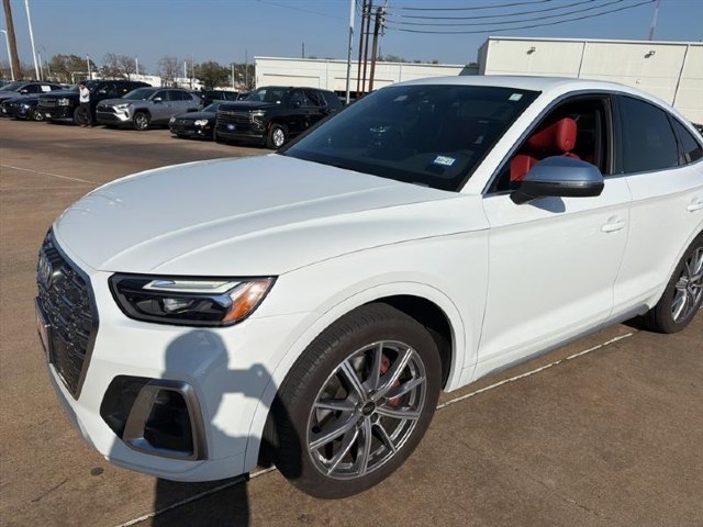 An image of 2025 Audi SQ5 Sportback