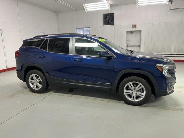 An image of 2022 GMC Terrain